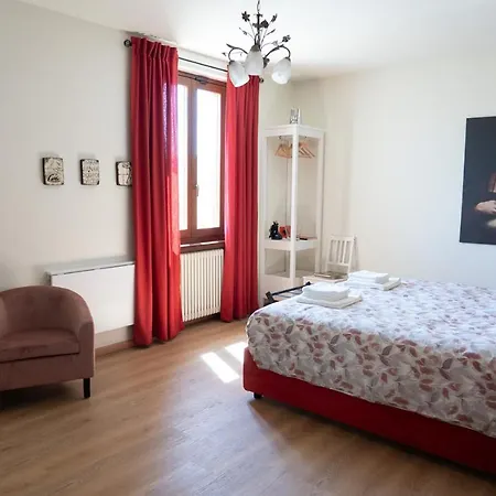 Sorriso Dei Maestri 4* Calosso